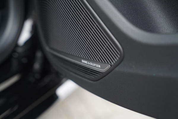 Audi A4 Limousine 2.0 TFSI Quattro Sport Pro Line S | Schuif/kanteldak | Hud | Bang&Olufsen | Stuurwiel verwarmd | 360 cam | 252PK