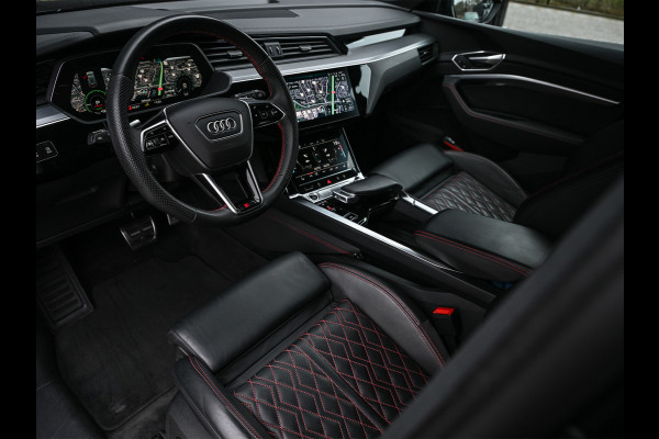 Audi Q8 e-tron 50 quattro S Edition 95 kWh · NL-auto · Panoramadak · RS-seats Memory seats · Leder · Adaptive cruise · Keyless · Stuurverwarmin