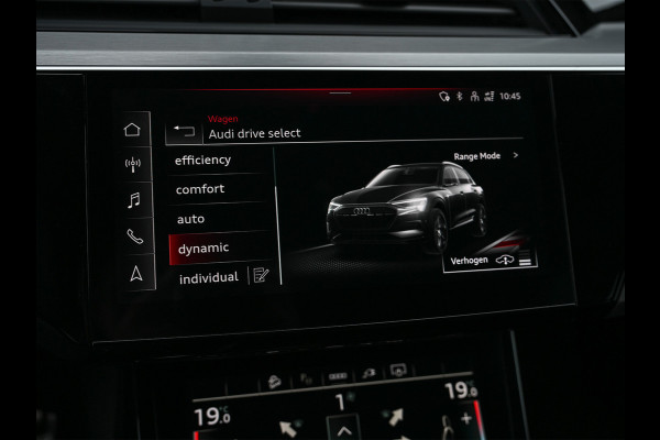 Audi Q8 e-tron 50 quattro S Edition 95 kWh · NL-auto · Panoramadak · RS-seats Memory seats · Leder · Adaptive cruise · Keyless · Stuurverwarmin