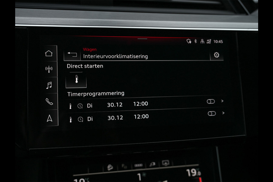 Audi Q8 e-tron 50 quattro S Edition 95 kWh · NL-auto · Panoramadak · RS-seats Memory seats · Leder · Adaptive cruise · Keyless · Stuurverwarmin