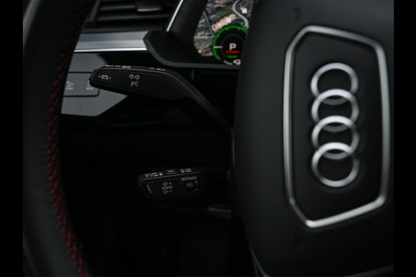 Audi Q8 e-tron 50 quattro S Edition 95 kWh · NL-auto · Panoramadak · RS-seats Memory seats · Leder · Adaptive cruise · Keyless · Stuurverwarmin