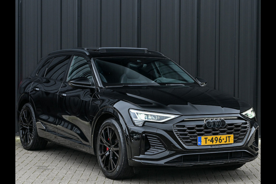 Audi Q8 e-tron 50 quattro S Edition 95 kWh · NL-auto · Panoramadak · RS-seats Memory seats · Leder · Adaptive cruise · Keyless · Stuurverwarmin
