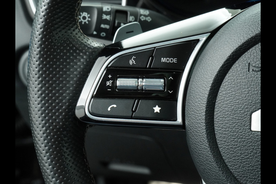 Kia Ceed Sportswagon Automaat 1.5 T-GDi GT-Line Automaat - Automatische achterklep - Schuif/Kantel dak - Apple Carplay/Android Auto - Adaptive cruise control - Keyless entry - Fabrieksgarantie t/m 30-06-2030