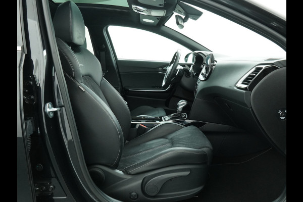 Kia Ceed Sportswagon Automaat 1.5 T-GDi GT-Line Automaat - Automatische achterklep - Schuif/Kantel dak - Apple Carplay/Android Auto - Adaptive cruise control - Keyless entry - Fabrieksgarantie t/m 30-06-2030