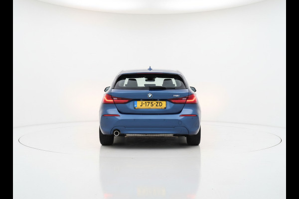 BMW 1-serie 118IA 140PK AUT. EXECUTIVE EDITION HEAD-UP/NAVI/CAMERA