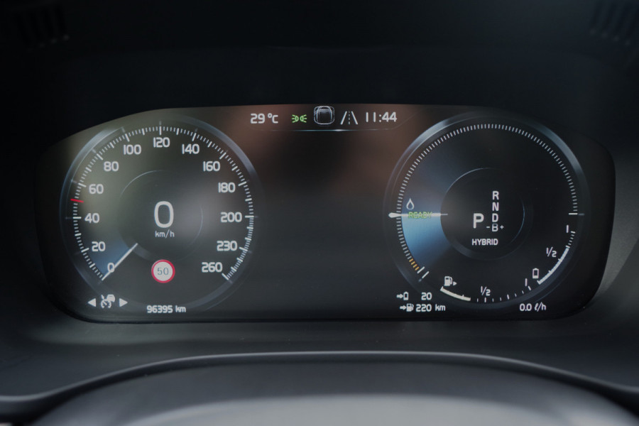 Volvo XC60 2.0 T8 406 PK AWD Polestar Engineered PHEV, Panoramadak, Adap. Cruise Control, 360 Camera