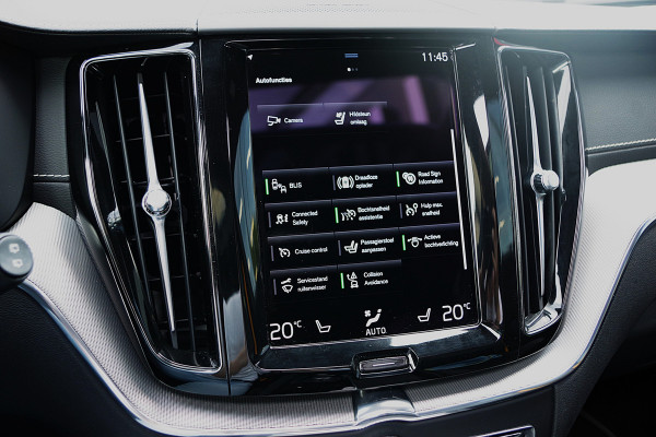 Volvo XC60 2.0 T8 406 PK AWD Polestar Engineered PHEV, Panoramadak, Adap. Cruise Control, 360 Camera