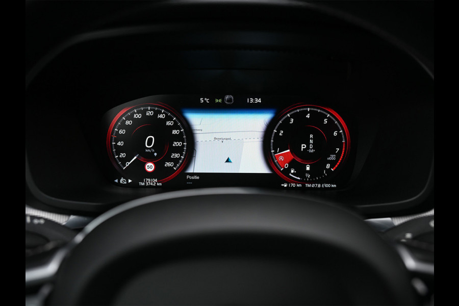 Volvo S60 2.0 B4 R-Design · NL-auto · Adaptive cruise · Stuur- en stoelverwarming · Achterbank verwarmd · Harman/Kardon · Memory seats · K