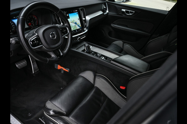Volvo S60 2.0 B4 R-Design · NL-auto · Adaptive cruise · Stuur- en stoelverwarming · Achterbank verwarmd · Harman/Kardon · Memory seats · K