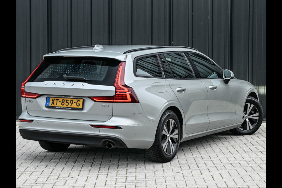 Volvo V60 2.0 D3 · NL-auto · Automaat · Parkeersensoren voor en achter · Cruise control · Led · Virtual cockpit