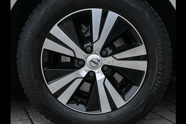 Volvo V60 2.0 D3 · NL-auto · Automaat · Parkeersensoren voor en achter · Cruise control · Led · Virtual cockpit