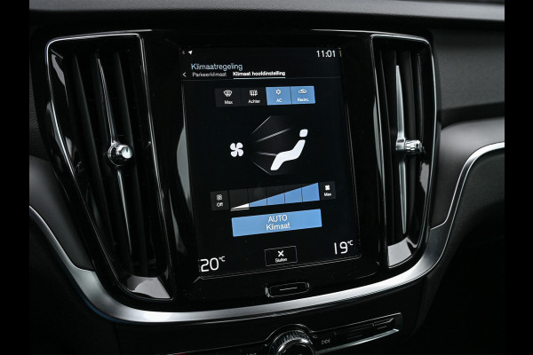 Volvo V60 2.0 D3 · NL-auto · Automaat · Parkeersensoren voor en achter · Cruise control · Led · Virtual cockpit