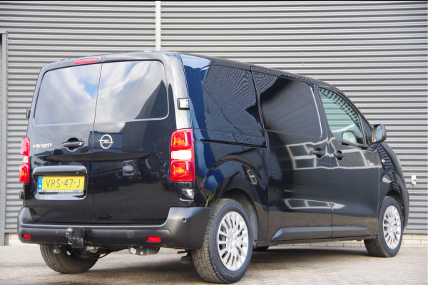 Opel Vivaro 2.0 CDTI L2 145PK AUT. 2X SCHUIFDEUR, TREKHAAK, CAMERA, NAVI, CRUISE, AIRCO, PARKEERSENSOREN, NL AUTO, NAP