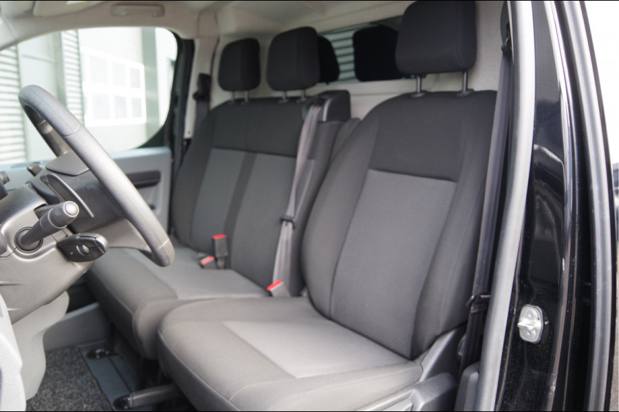 Opel Vivaro 2.0 CDTI L2 145PK AUT. 2X SCHUIFDEUR, TREKHAAK, CAMERA, NAVI, CRUISE, AIRCO, PARKEERSENSOREN, NL AUTO, NAP