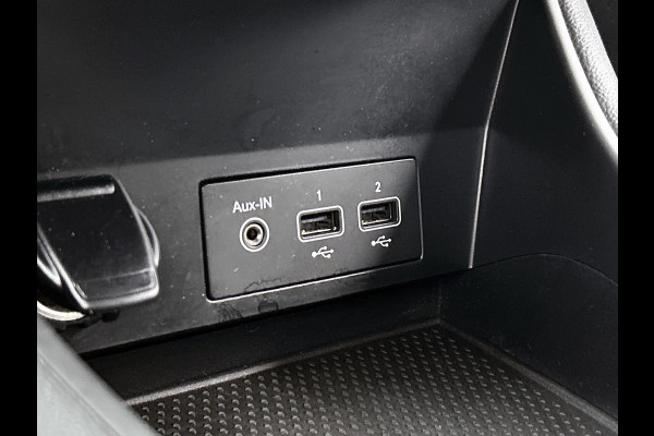 Renault Captur 1.3 TCe 155 Edition One(NL-auto, Goed OnderH, Navi, Camera, Parkeersensoren, Climate Con, Etc)