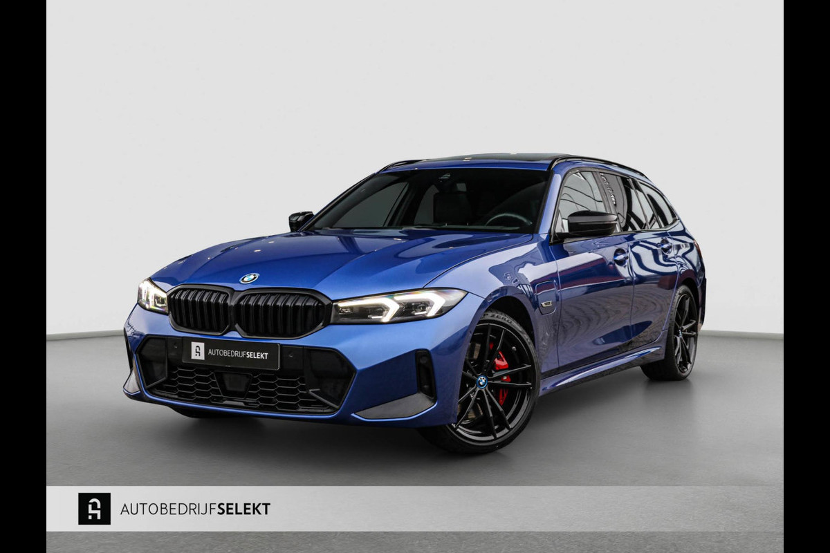 BMW 3 Serie Touring 330e | M-Sport Pro | 2 jaar garantie | Pano | Black Edition | LCI | ACC | Sfeerverlichting | Driving Assistant