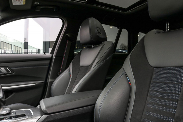 BMW 3 Serie Touring 330e | M-Sport Pro | 2 jaar garantie | Pano | Black Edition | LCI | ACC | Sfeerverlichting | Driving Assistant