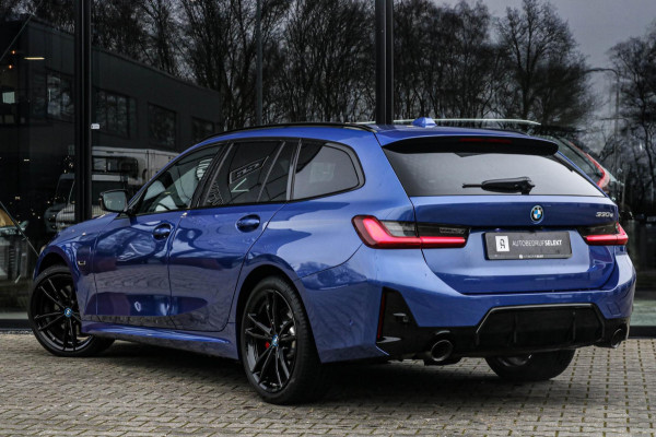 BMW 3 Serie Touring 330e | M-Sport Pro | 2 jaar garantie | Pano | Black Edition | LCI | ACC | Sfeerverlichting | Driving Assistant