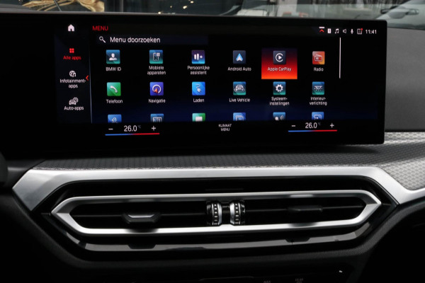 BMW 3 Serie Touring 330e | M-Sport Pro | 2 jaar garantie | Pano | Black Edition | LCI | ACC | Sfeerverlichting | Driving Assistant