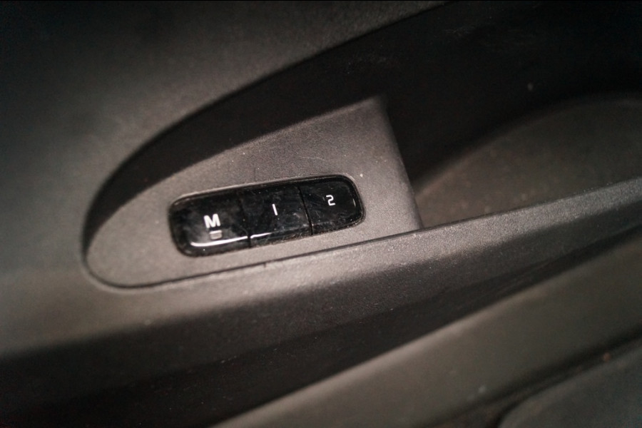 Polestar 2 Long Range Dual Motor 78kWh Launch Edition -PANO-