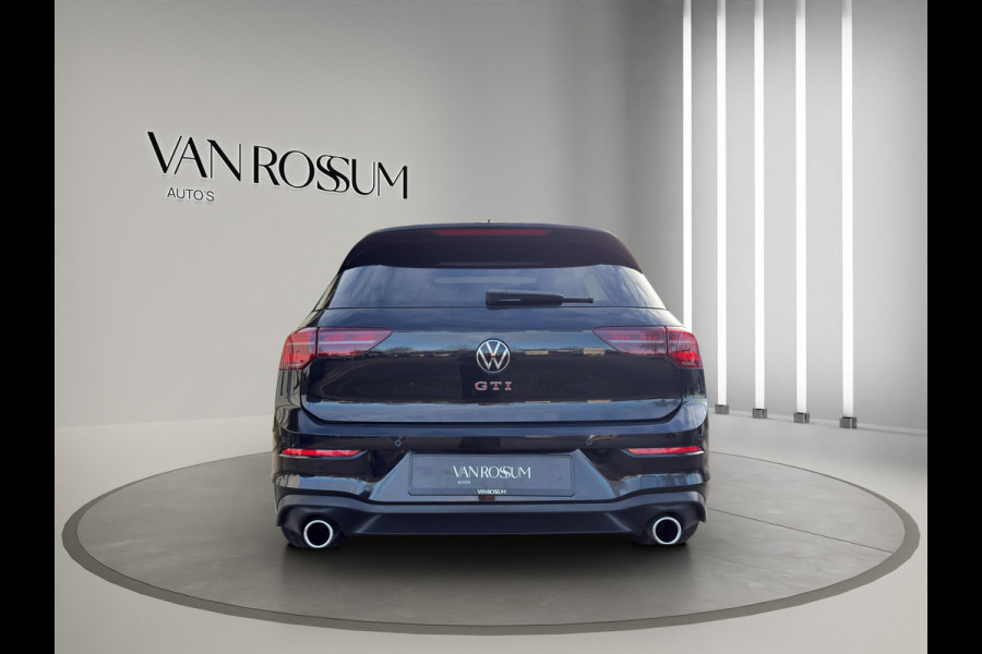 Volkswagen Golf 2.0 TSI GTI | Panorama | Head Up | 19" Velg | Sfeer | IQ Light | Harman-Kardon | ACC |
