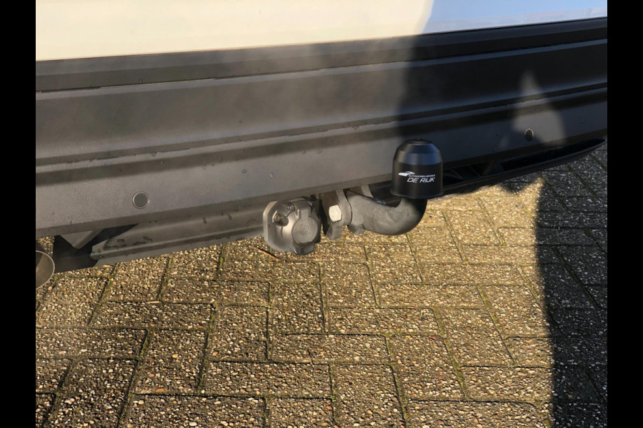 Volkswagen Tiguan 1.5 TSI Comfortline Business | Navi, ACC, Pano, Carplay/Android, Clima, Trekhaak | Dealeronderhouden | NAP |