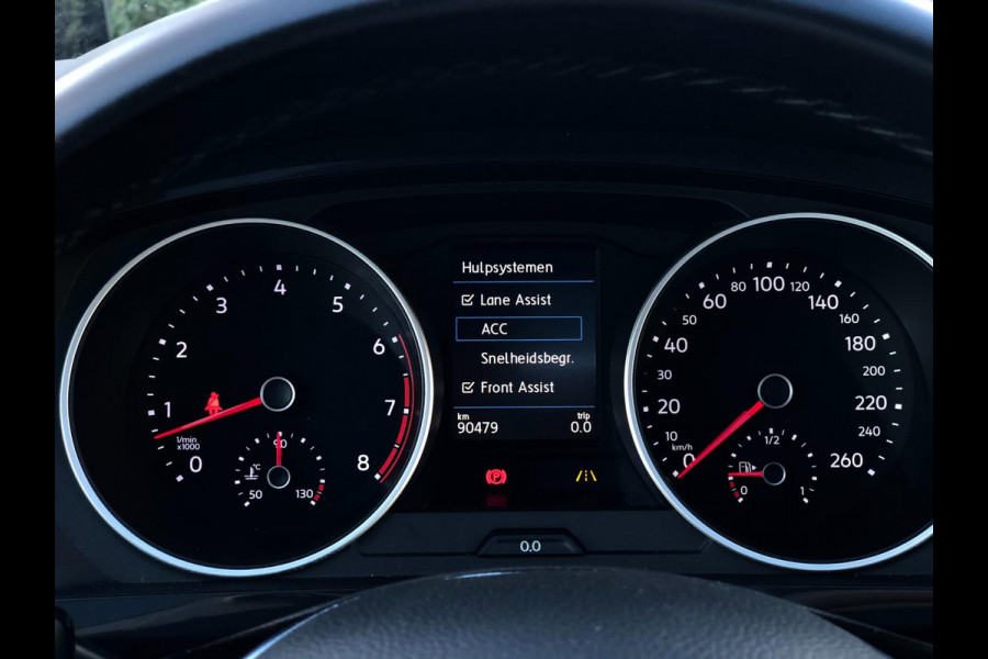 Volkswagen Tiguan 1.5 TSI Comfortline Business | Navi, ACC, Pano, Carplay/Android, Clima, Trekhaak | Dealeronderhouden | NAP |