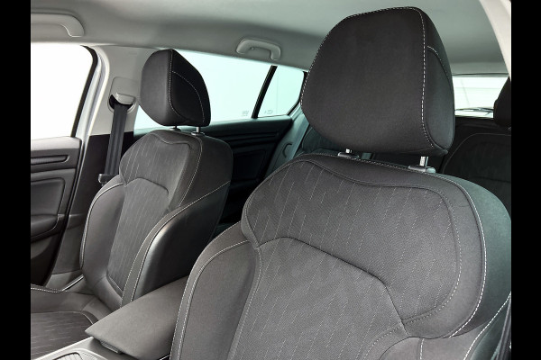 Renault Mégane Estate 1.3 TCe Limited(Goed OnderH, Navi, Camera, StoelV, Parkeersensoren V+A, Etc)