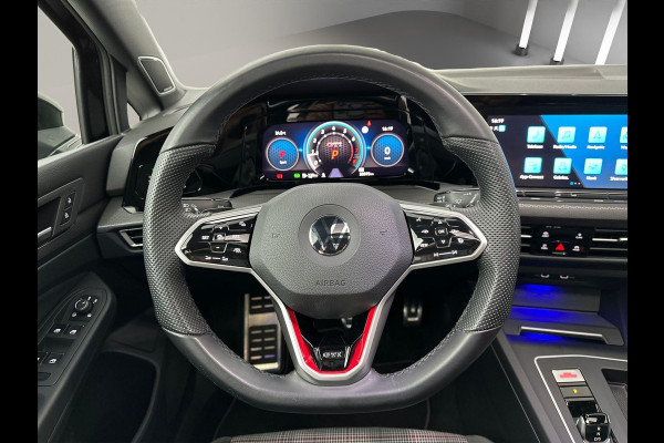 Volkswagen Golf 2.0 TSI GTI | Panorama | Head Up | 19" Velg | Sfeer | IQ Light | Harman-Kardon | ACC |