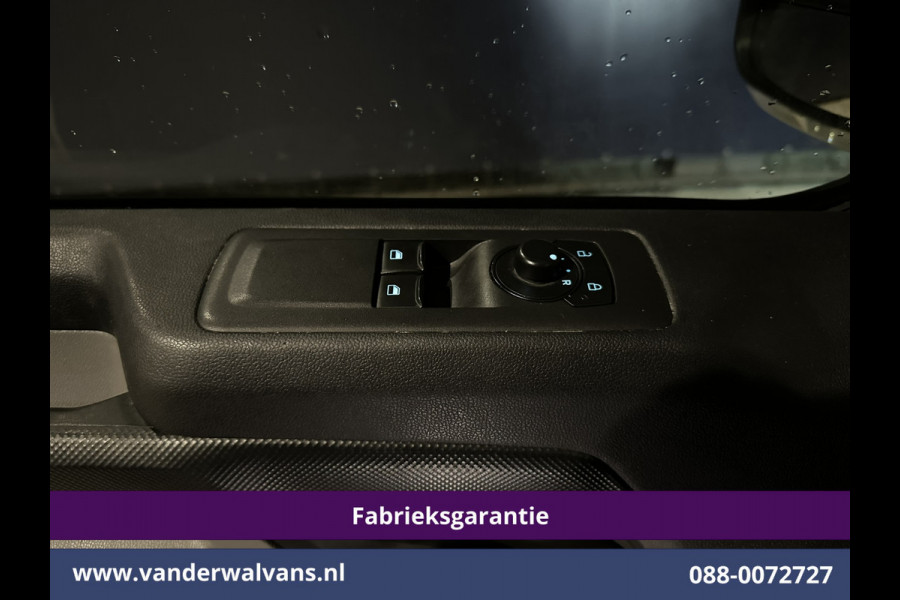 Ford Transit Custom 2.0 TDCI 136pk L2H1 Fabrieksgarantie Euro6 Airco | Camera | Apple Carplay | Cruisecontrol | LED Android Auto, Parkeersensoren, Verwarmde voorruit, Bijrijdersbank, 2800kg trekvermogen