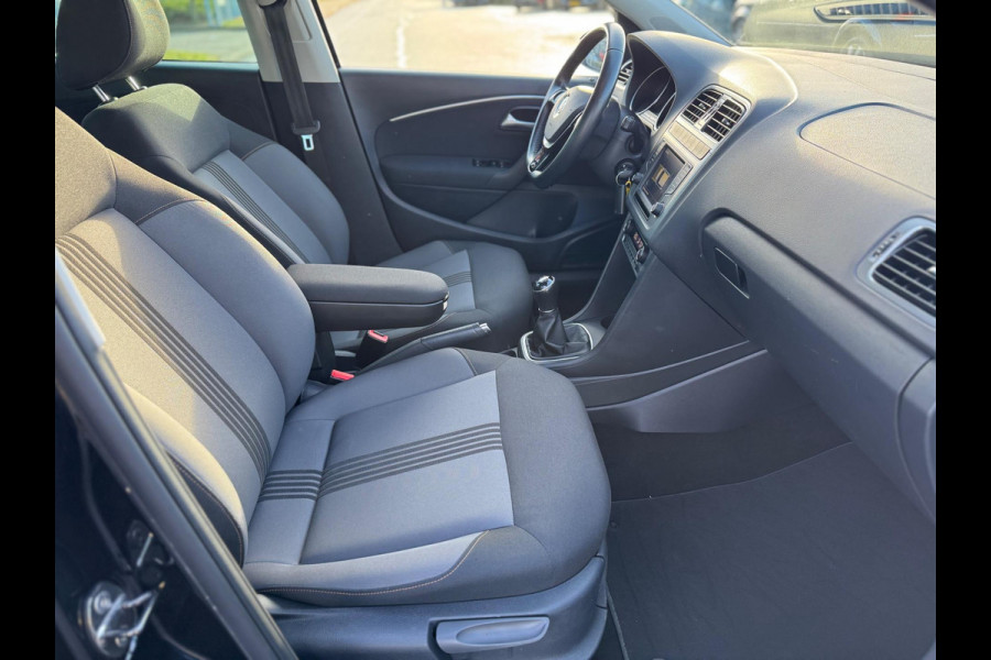 Volkswagen Polo 1.2 TSI Allstar PDC Led koplampen APK Boekjes