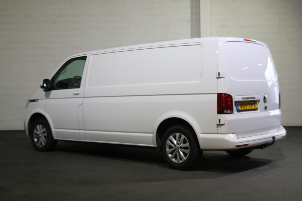 Volkswagen Transporter 2.0 TDI 150pk L2 H1 Automaat Airco Camera Trekhaak