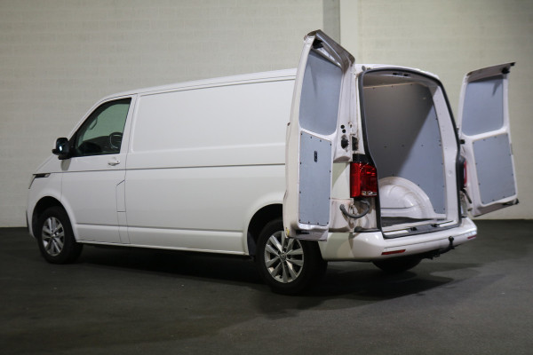 Volkswagen Transporter 2.0 TDI 150pk L2 H1 Automaat Airco Camera Trekhaak