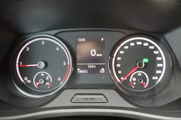 Volkswagen Transporter 2.0 TDI 150pk L2 H1 Automaat Airco Camera Trekhaak