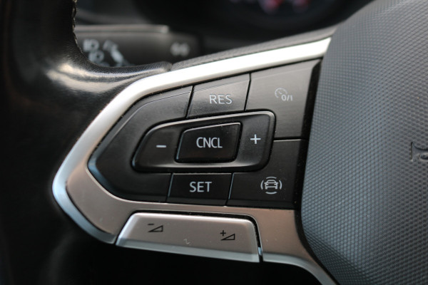 Volkswagen Transporter 2.0 TDI 150pk L2 H1 Automaat Airco Camera Trekhaak