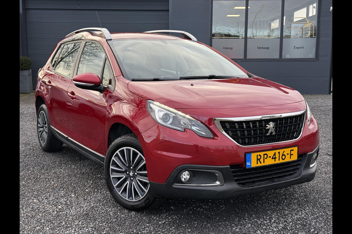 Peugeot 2008 1.2 PureTech Blue Lion Automaat,110pk,Trekhaak,Dealer Onderhouden,Navi,Airco,Cruise,Pdc,N.A.P,Bj 12-2017,Distributie vv 2023,Apk tot 06-2026