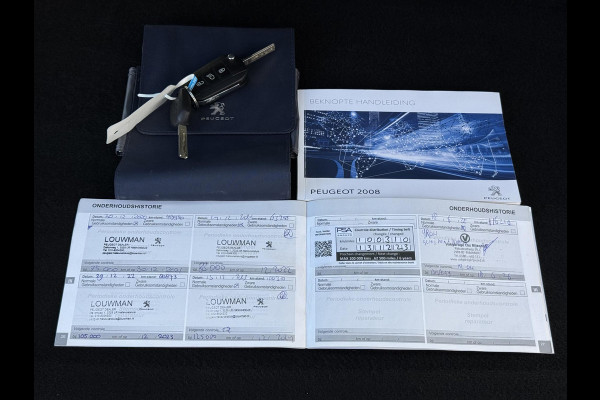 Peugeot 2008 1.2 PureTech Blue Lion Automaat,110pk,Trekhaak,Dealer Onderhouden,Navi,Airco,Cruise,Pdc,N.A.P,Bj 12-2017,Distributie vv 2023,Apk tot 06-2026