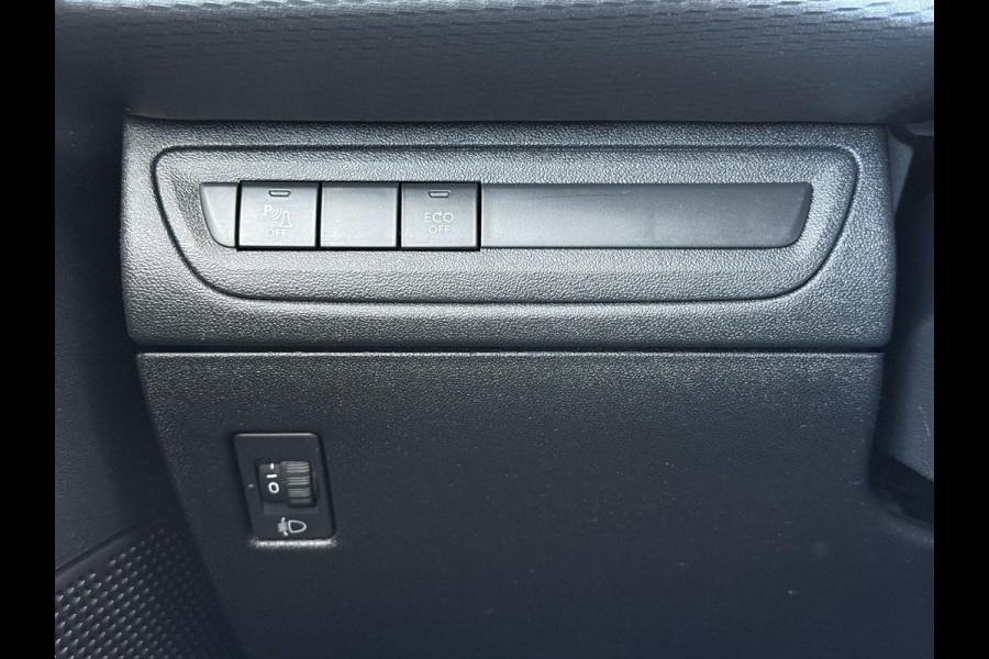 Peugeot 2008 1.2 PureTech Blue Lion Automaat,110pk,Trekhaak,Dealer Onderhouden,Navi,Airco,Cruise,Pdc,N.A.P,Bj 12-2017,Distributie vv 2023,Apk tot 06-2026