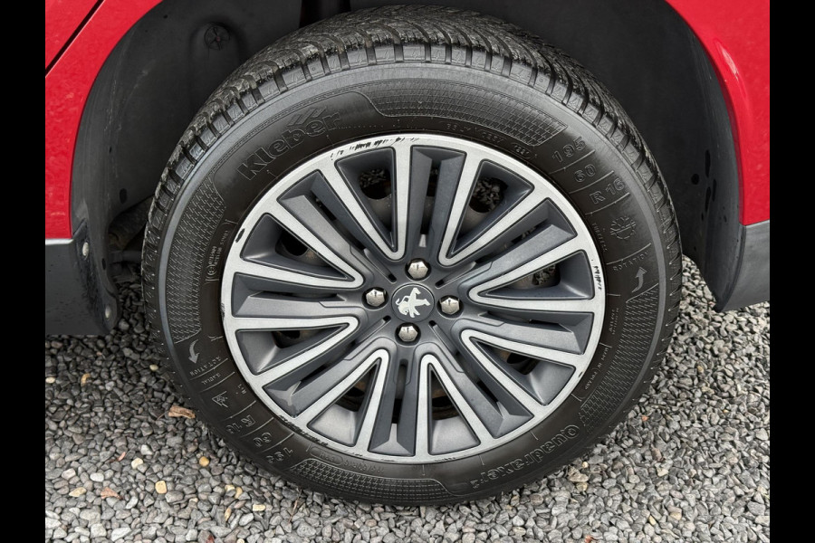 Peugeot 2008 1.2 PureTech Blue Lion Automaat,110pk,Trekhaak,Dealer Onderhouden,Navi,Airco,Cruise,Pdc,N.A.P,Bj 12-2017,Distributie vv 2023,Apk tot 06-2026