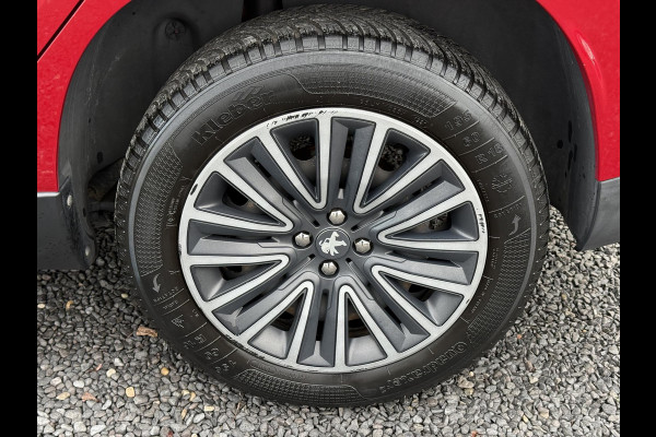 Peugeot 2008 1.2 PureTech Blue Lion Automaat,110pk,Trekhaak,Dealer Onderhouden,Navi,Airco,Cruise,Pdc,N.A.P,Bj 12-2017,Distributie vv 2023,Apk tot 06-2026