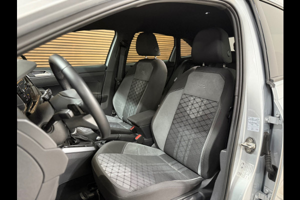 Volkswagen Taigo 1.0 TSI R-Line | DAB | Adaptive Cruise Control | Virtual Cockpit | 18' inch | Camera