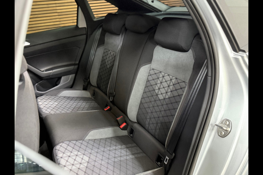 Volkswagen Taigo 1.0 TSI R-Line | DAB | Adaptive Cruise Control | Virtual Cockpit | 18' inch | Camera