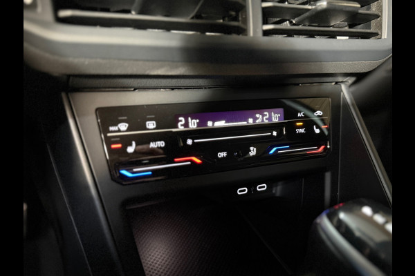 Volkswagen Taigo 1.0 TSI R-Line | DAB | Adaptive Cruise Control | Virtual Cockpit | 18' inch | Camera