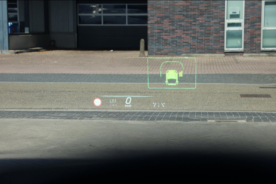 Mercedes-Benz S-Klasse AMG S 63 E S63e LANG PERFORMANCE 4 Matic+ 802PK ACHTERASBESTURING LEASE / INRUIL MOG