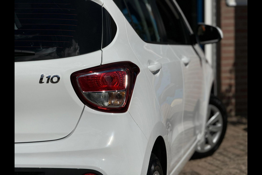 Hyundai i10 1.0i Comfort 2018 WIT 5drs AIRCO Elektr APK NAP!