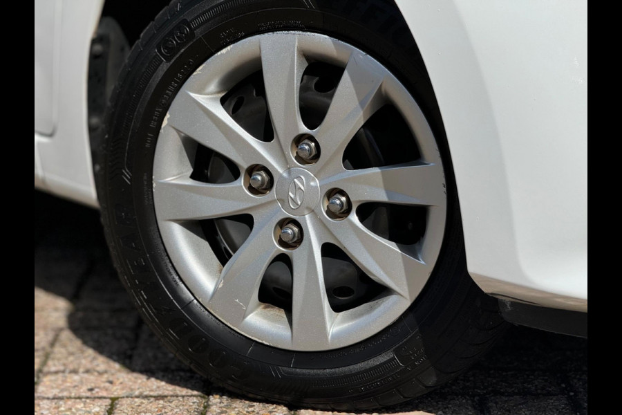 Hyundai i10 1.0i Comfort 2018 WIT 5drs AIRCO Elektr APK NAP!