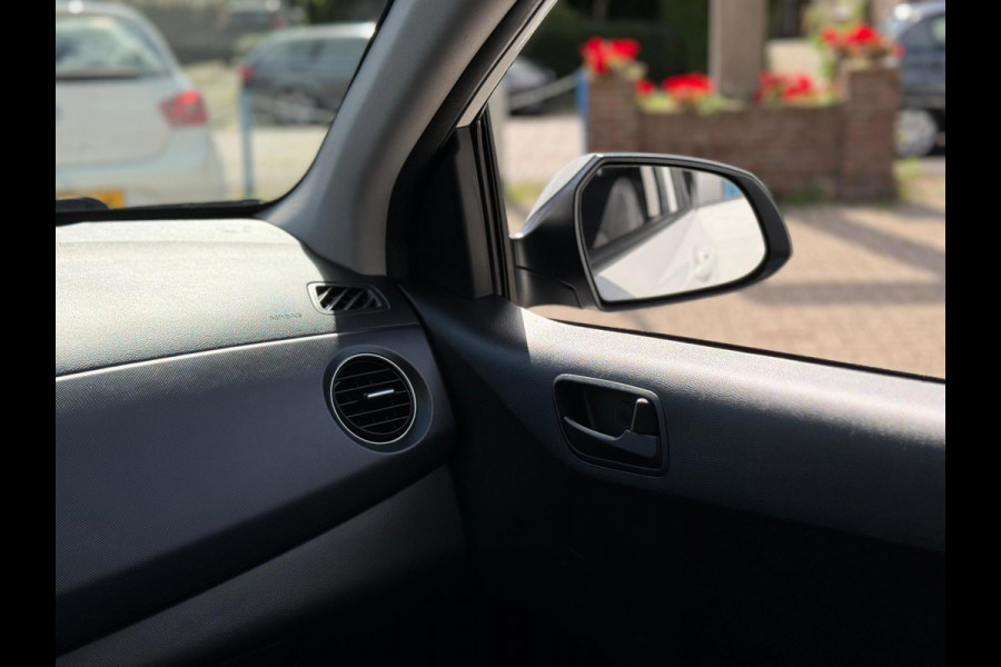 Hyundai i10 1.0i Comfort 2018 WIT 5drs AIRCO Elektr APK NAP!