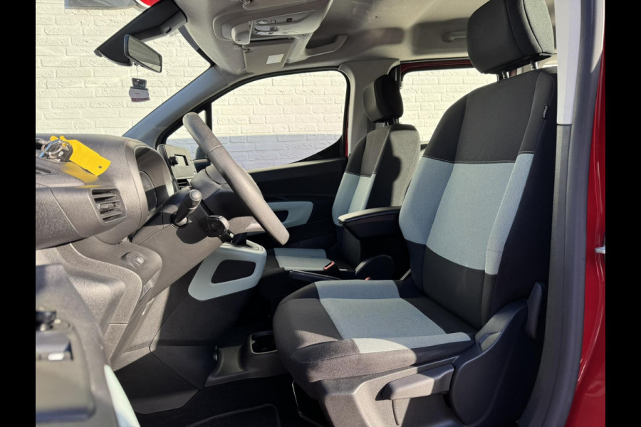 Citroën Berlingo 1.2 PureTech Live Airco Cruise control Bluetooth DAB+ Elektrische ramen Verkeersbord detectie