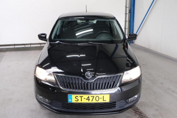 Škoda Rapid Spaceback 1.0 TSI Greentech Clever Automaat - N.A.P. Airco, Cruise, Navi, PDC, Trekhaak.