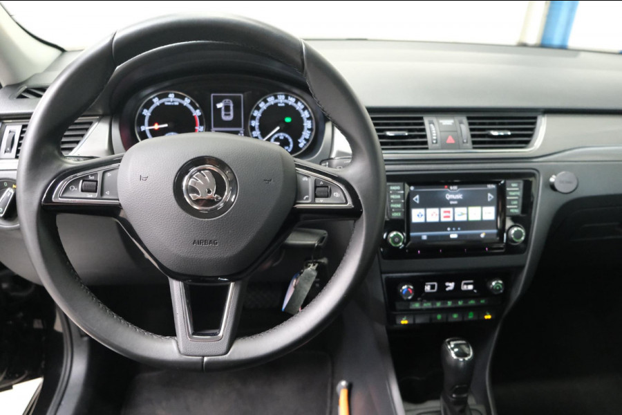 Škoda Rapid Spaceback 1.0 TSI Greentech Clever Automaat - N.A.P. Airco, Cruise, Navi, PDC, Trekhaak.